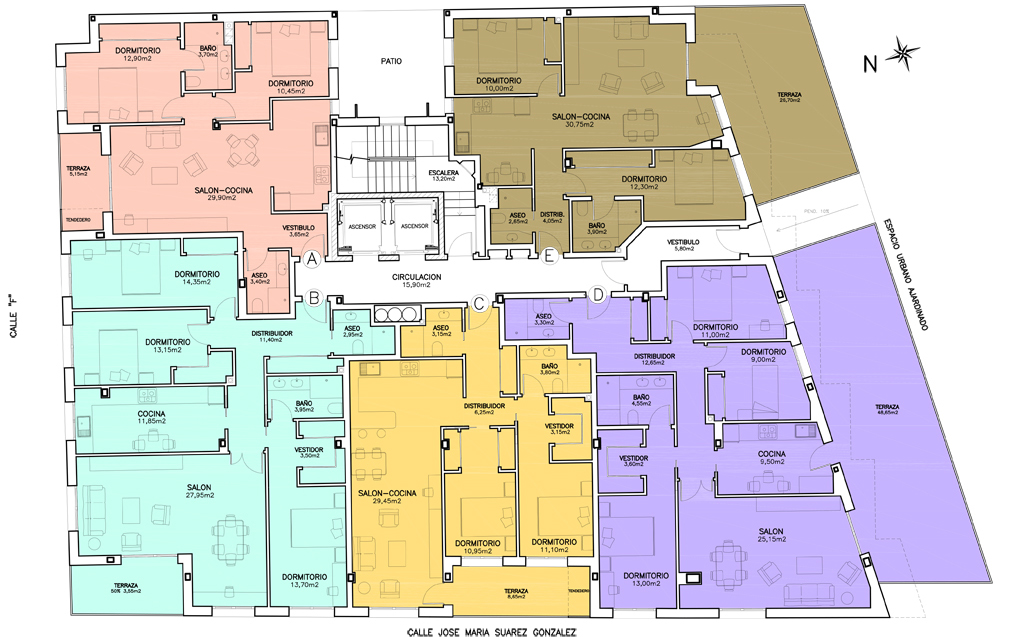 Planta Primera, Distribución